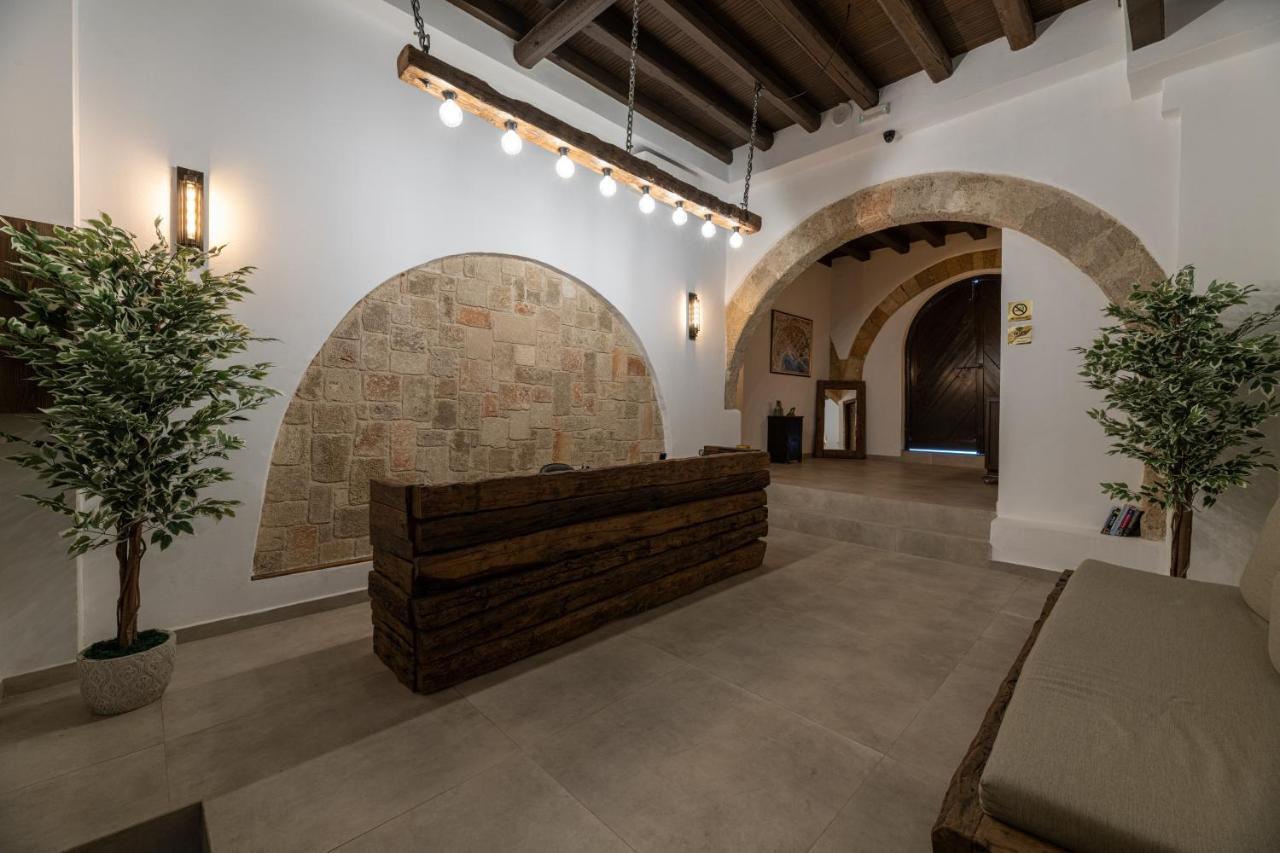 Ancient Knights Luxury Suites Rhodes City Exterior photo