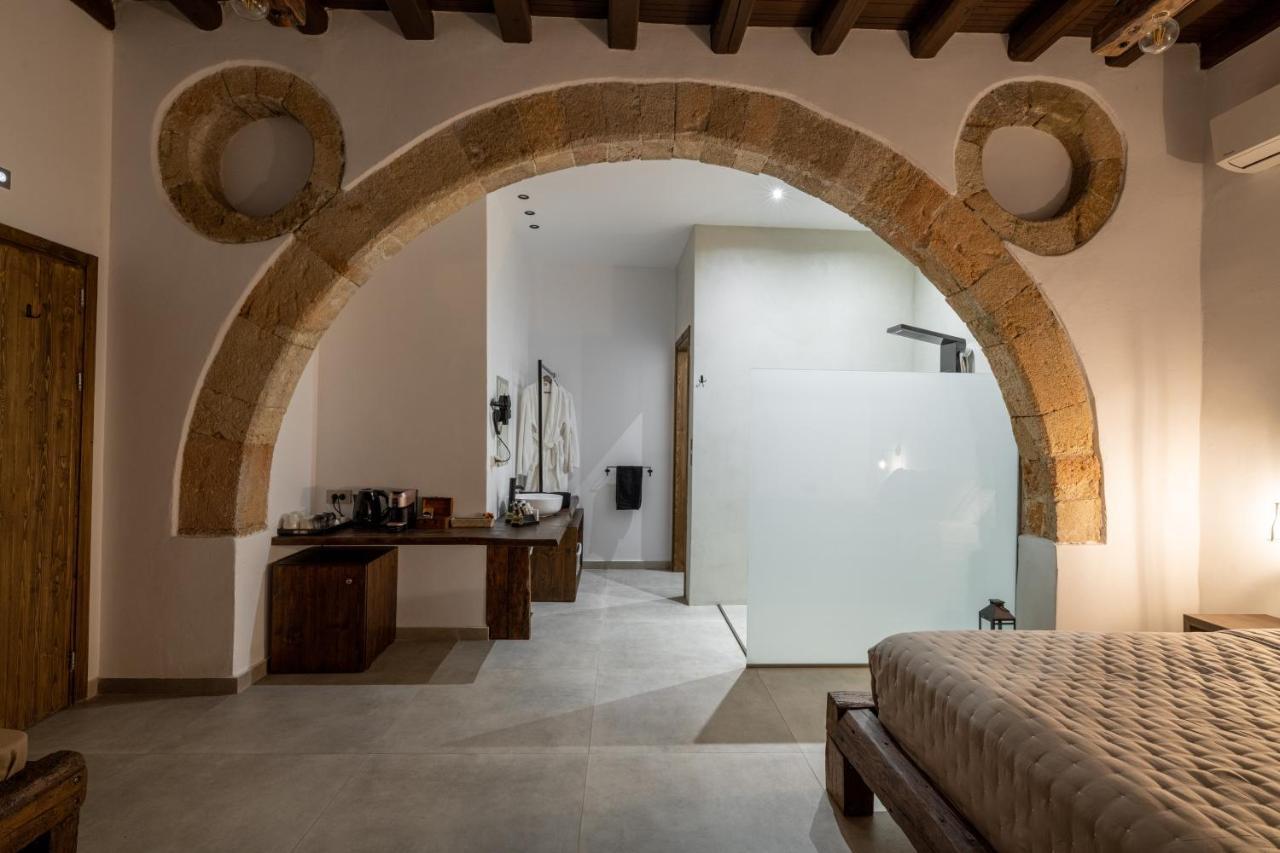 Ancient Knights Luxury Suites Rhodes City Exterior photo